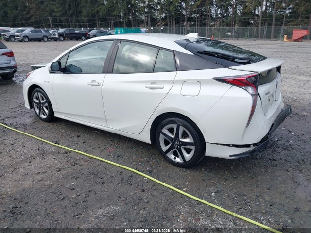 JTDKARFU5G3011637 Toyota Prius Four Touring