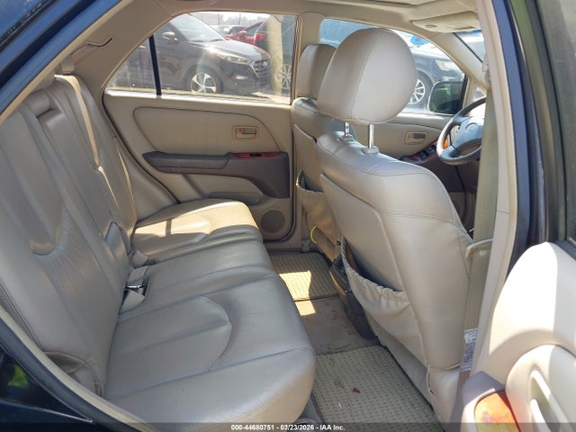 44680751 :رقم المزاد ، JT6HF10U1Y0147098 vin ، 2000 Lexus Rx 300 مزاد بيع