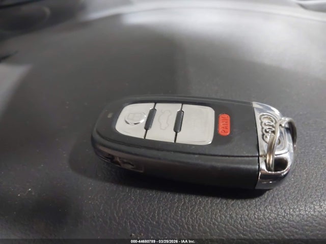 44680789 :رقم المزاد ، WAUVGAFHXBN017783 vin ، 2011 Audi S5 3.0 Premium Plus مزاد بيع