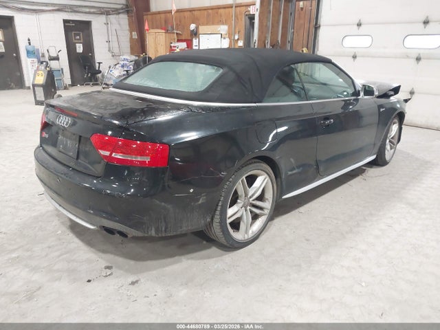 44680789 :رقم المزاد ، WAUVGAFHXBN017783 vin ، 2011 Audi S5 3.0 Premium Plus مزاد بيع
