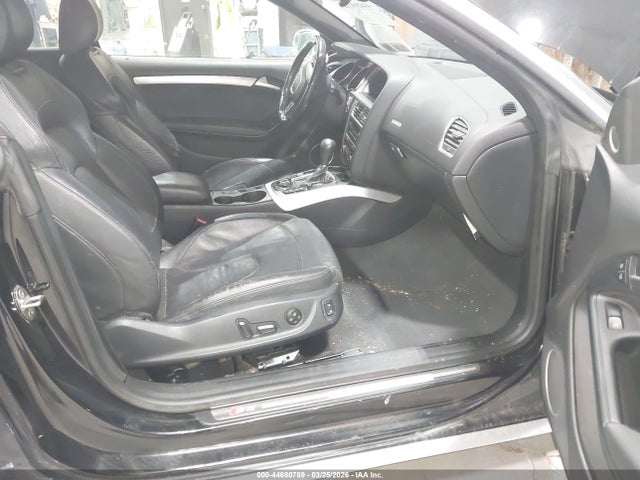 44680789 :رقم المزاد ، WAUVGAFHXBN017783 vin ، 2011 Audi S5 3.0 Premium Plus مزاد بيع