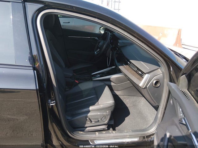 Aukcja sprzedaży 2023 Audi A3 Premium Plus 40 Tfsi Quattro S Tronic, vin: WAUHUDGY2PA101889, numer aukcji: 44680796