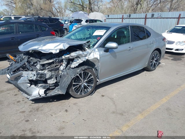 Продаж на аукціоні авто 2018 Toyota Camry Se, vin: 4T1B11HK4JU592011, номер лоту: 44680801