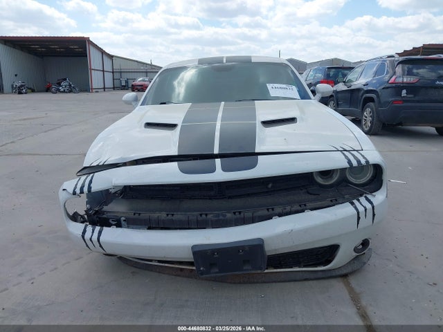 2016 Dodge Challenger Sxt Plus მანქანა იყიდება აუქციონზე, vin: 2C3CDZAG8GH195177, აუქციონის ნომერი: 44680832