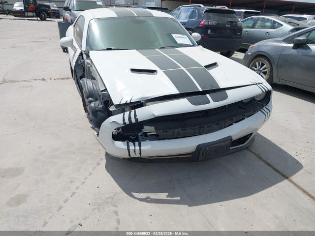 2016 Dodge Challenger Sxt Plus მანქანა იყიდება აუქციონზე, vin: 2C3CDZAG8GH195177, აუქციონის ნომერი: 44680832