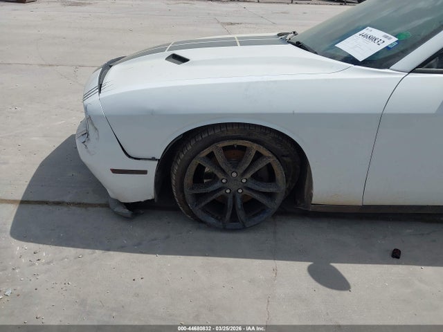 2016 Dodge Challenger Sxt Plus მანქანა იყიდება აუქციონზე, vin: 2C3CDZAG8GH195177, აუქციონის ნომერი: 44680832