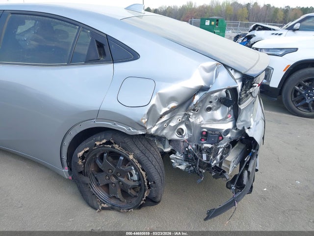 2024 TOYOTA PRIUS JTDACAAU2R3048632 Photo 5