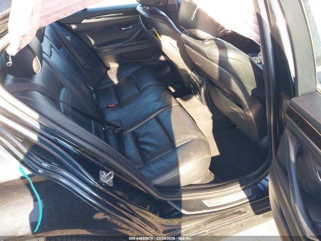Продаж на аукціоні авто 2015 Bmw 535i Xdrive, vin: WBA5B3C59FD543564, номер лоту: 44680878