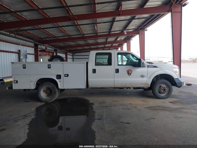 Ford F-350 Chassis Xl 2015 1FD8W3HT7FEB13193 Image 17
