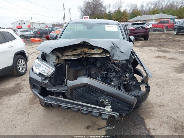 44680912 :رقم المزاد ، 3TMCZ5AN2JM140205 vin ، 2018 Toyota Tacoma Sr V6 مزاد بيع