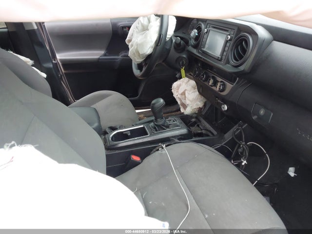 44680912 :رقم المزاد ، 3TMCZ5AN2JM140205 vin ، 2018 Toyota Tacoma Sr V6 مزاد بيع