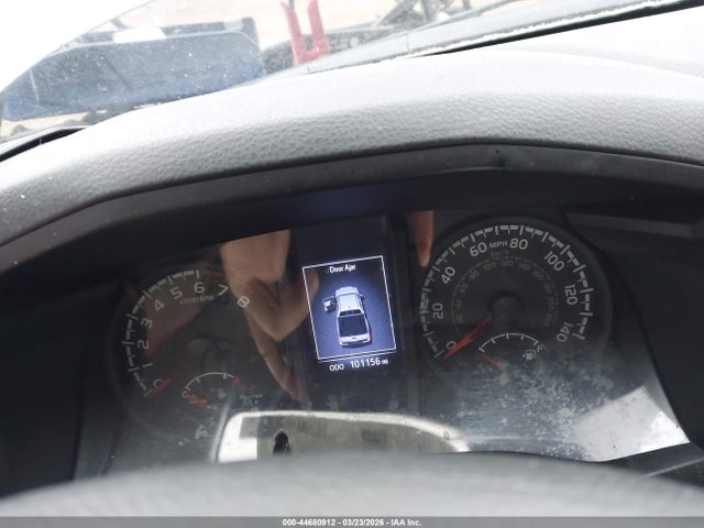 44680912 :رقم المزاد ، 3TMCZ5AN2JM140205 vin ، 2018 Toyota Tacoma Sr V6 مزاد بيع