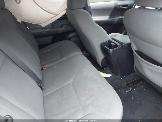 44680912 :رقم المزاد ، 3TMCZ5AN2JM140205 vin ، 2018 Toyota Tacoma Sr V6 مزاد بيع