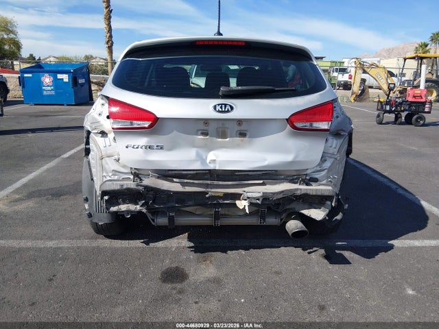 KIA FORTE LX 2017 KNAFK5A86H5695215 Image 6