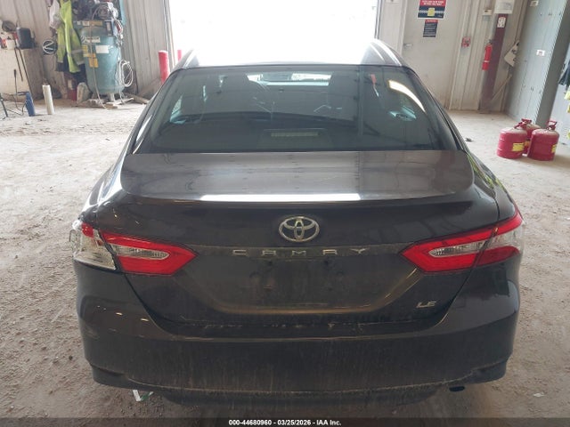 Aukcja sprzedaży 2018 Toyota Camry Le, vin: 4T1B11HK2JU056450, numer aukcji: 44680960