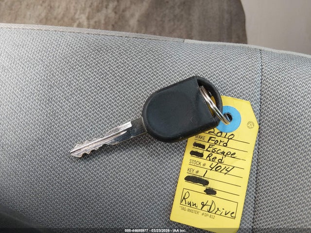 2010 FORD ESCAPE 1FMCU0D73AKB65289 Photo 10