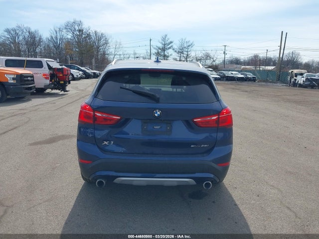 2022 BMW X1 WBXJG7C06N5U56635 Photo 5