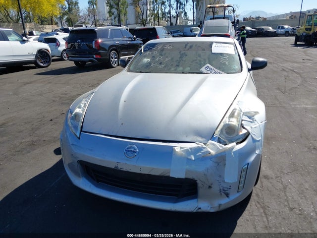 JN1AZ4EH8HM954177 Nissan 370z Touring