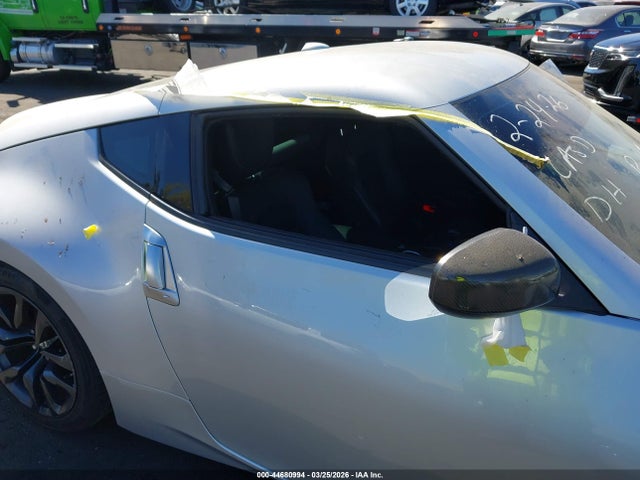 JN1AZ4EH8HM954177 Nissan 370z Touring