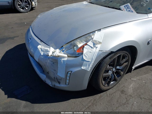JN1AZ4EH8HM954177 Nissan 370z Touring
