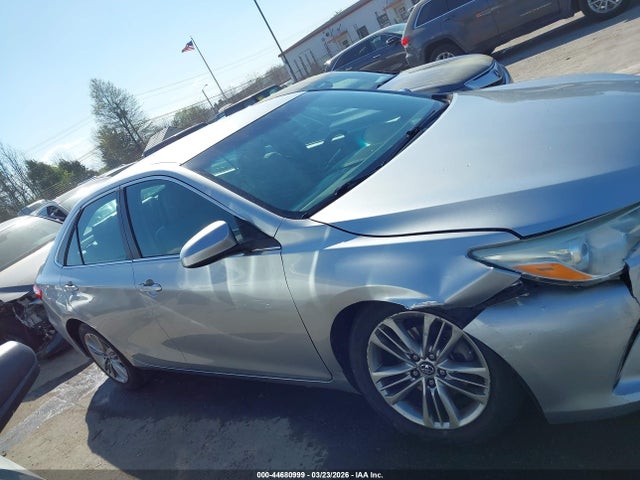 Aukcja sprzedaży 2016 Toyota Camry Se, vin: 4T1BF1FKXGU574593, numer aukcji: 44680999