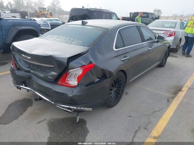 Genesis G90 3.3t Premium 2018 KMHG34JA8JU044841 Image 4