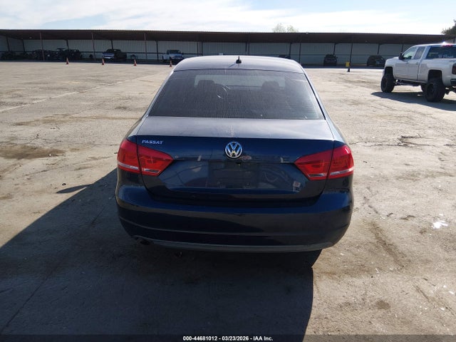 44681012 :رقم المزاد ، 1VWAP7A38DC052012 vin ، 2013 Volkswagen Passat 2.5l S مزاد بيع