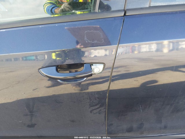 44681012 :رقم المزاد ، 1VWAP7A38DC052012 vin ، 2013 Volkswagen Passat 2.5l S مزاد بيع