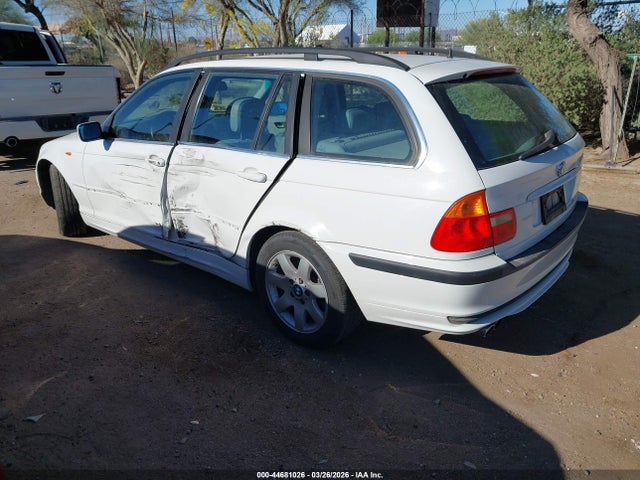 44681026 :رقم المزاد ، WBAEP334X2PF00260 vin ، 2002 Bmw 325xit مزاد بيع