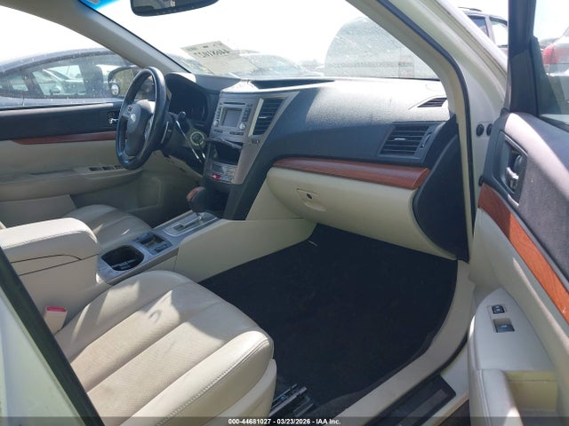 44681027 :رقم المزاد ، 4S4BRCKC6D3263469 vin ، 2013 Subaru Outback 2.5i Limited مزاد بيع