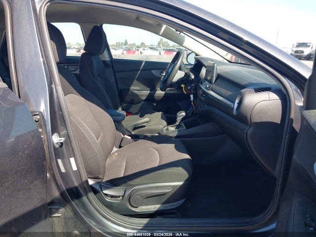 3KPF24AD3ME391560 KIA Forte Lxs