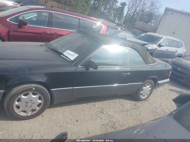 44681047 :رقم المزاد ، WDBEA66E1SC236598 vin ، 1995 Mercedes-benz E 320 مزاد بيع