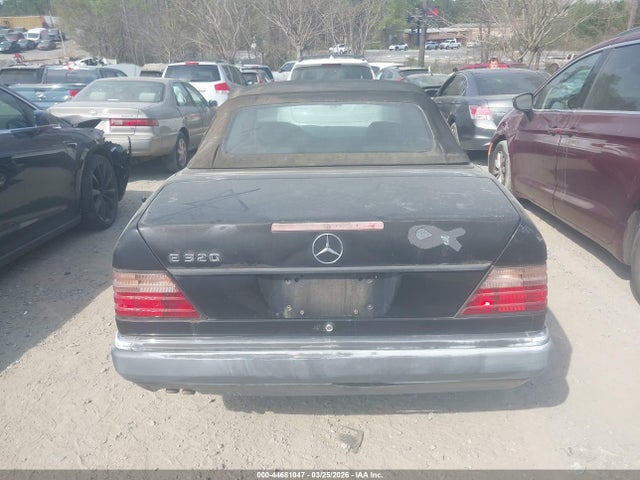 44681047 :رقم المزاد ، WDBEA66E1SC236598 vin ، 1995 Mercedes-benz E 320 مزاد بيع