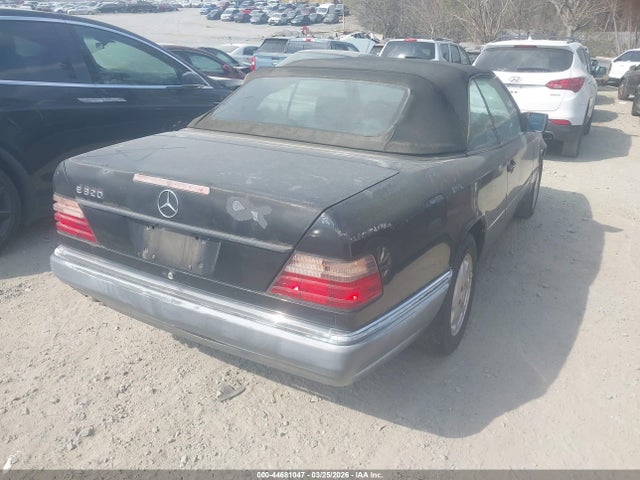 44681047 :رقم المزاد ، WDBEA66E1SC236598 vin ، 1995 Mercedes-benz E 320 مزاد بيع