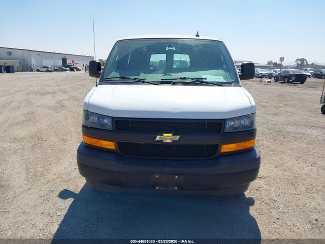 1GCZGHFG4J1316955 Chevrolet Express 3500 Work Van