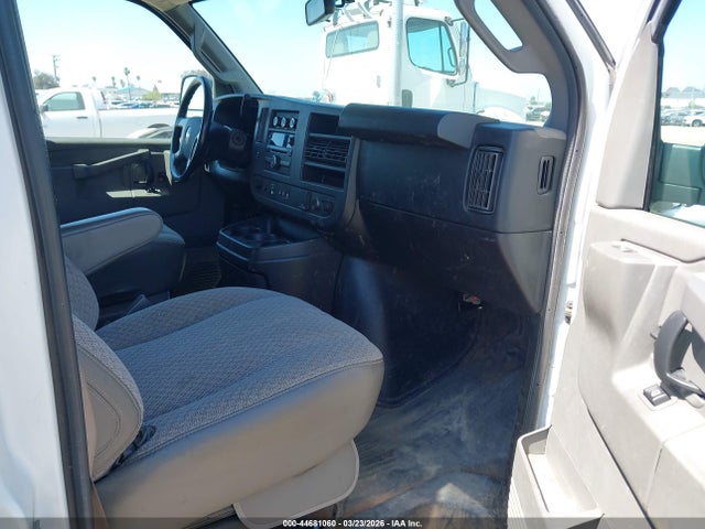 1GCZGHFG4J1316955 Chevrolet Express 3500 Work Van
