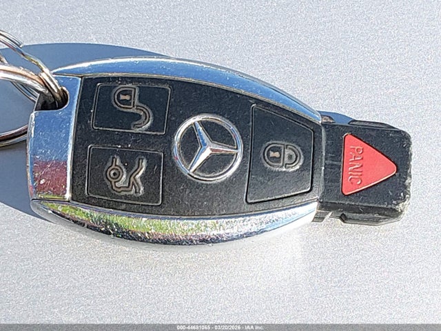 44681065 :رقم المزاد ، WDDHF5GB6BA437820 vin ، 2011 Mercedes-benz E 350 مزاد بيع