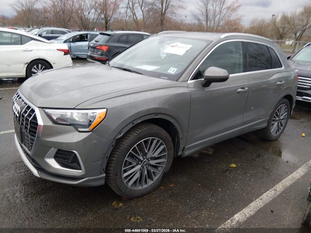 Продаж на аукціоні авто 2021 Audi Q3 Premium 40 Tfsi Quattro Tiptronic, vin: WA1AUCF32M1110070, номер лоту: 44681069