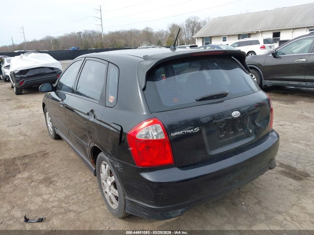 Продаж на аукціоні авто 2006 Kia Spectra5, vin: KNAFE161365312663, номер лоту: 44681093
