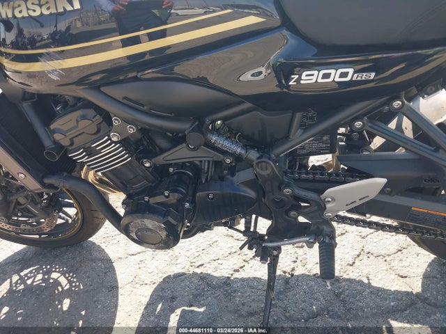 JKAZR2E13RA014261 Kawasaki ZR900
