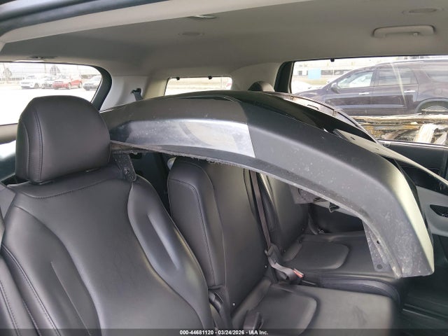 44681120 :رقم المزاد ، KNDNE5H34N6088381 vin ، 2022 Kia Carnival Mpv Sx مزاد بيع