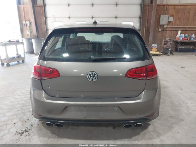 44681122 :رقم المزاد ، WVWVF7AU6HW087927 vin ، 2017 Volkswagen Golf R 4-door W/dcc   Navigation مزاد بيع