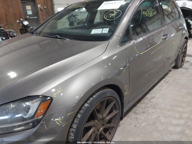 44681122 :رقم المزاد ، WVWVF7AU6HW087927 vin ، 2017 Volkswagen Golf R 4-door W/dcc   Navigation مزاد بيع