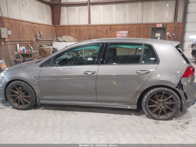 2017 VOLKSWAGEN GOLF R WVWVF7AU6HW087927 Photo 5