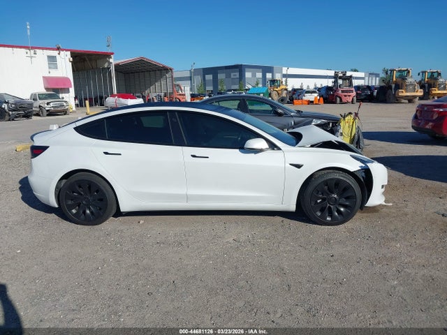Продаж на аукціоні авто 2023 Tesla Model 3 Rear-wheel Drive, vin: 5YJ3E1EAXPF417143, номер лоту: 44681126