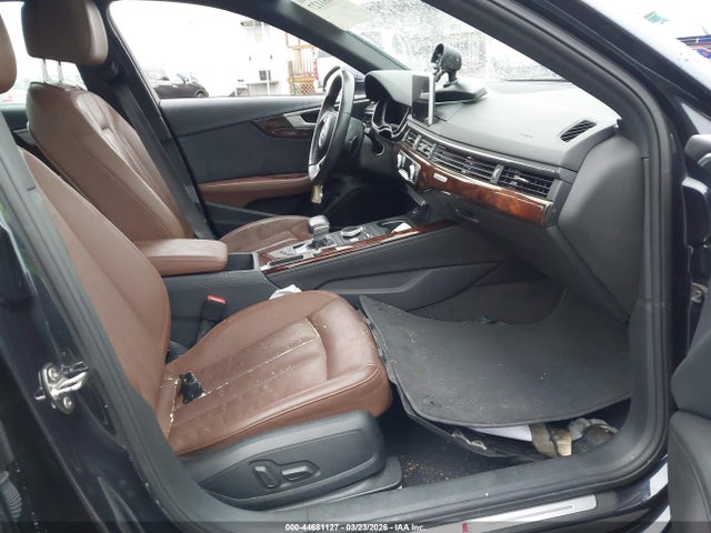 2018 Audi A4 2.0t Premium მანქანა იყიდება აუქციონზე, vin: WAUFNAF4XJN002061, აუქციონის ნომერი: 44681127