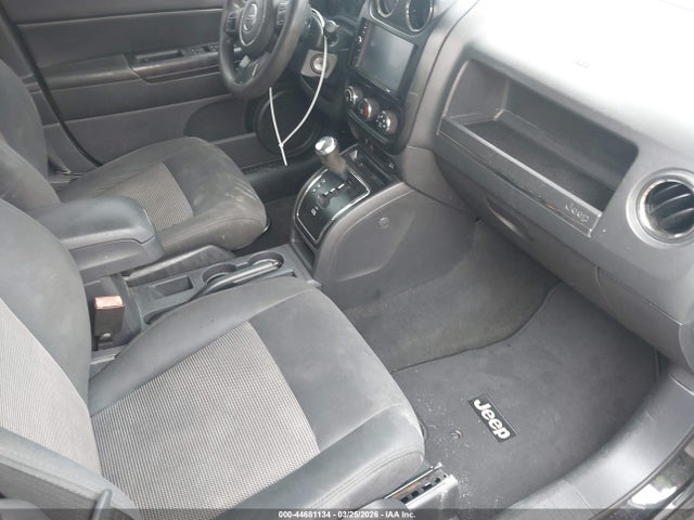 2012 JEEP COMPASS 1C4NJCBA6CD601534 Photo 4