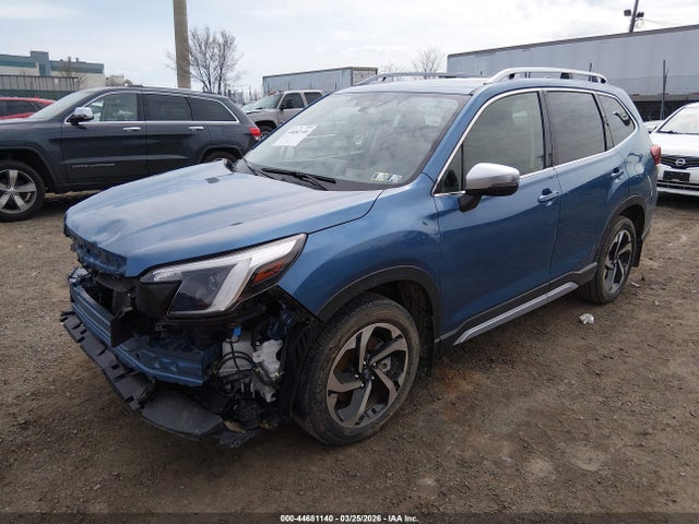 Продажа на аукционе авто 2023 Subaru Forester Touring, vin: JF2SKARC5PH431226, номер лота: 44681140