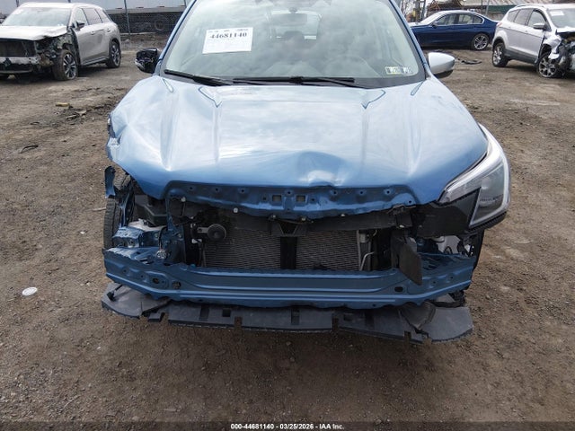Продажа на аукционе авто 2023 Subaru Forester Touring, vin: JF2SKARC5PH431226, номер лота: 44681140