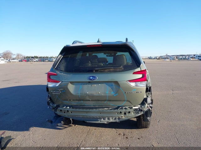 2019 Subaru Forester Premium მანქანა იყიდება აუქციონზე, vin: JF2SKAGC8KH508313, აუქციონის ნომერი: 44681141